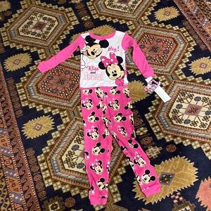 Minnie Mouse pj set
